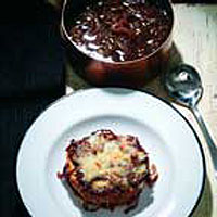 Bread, wine and onion soup