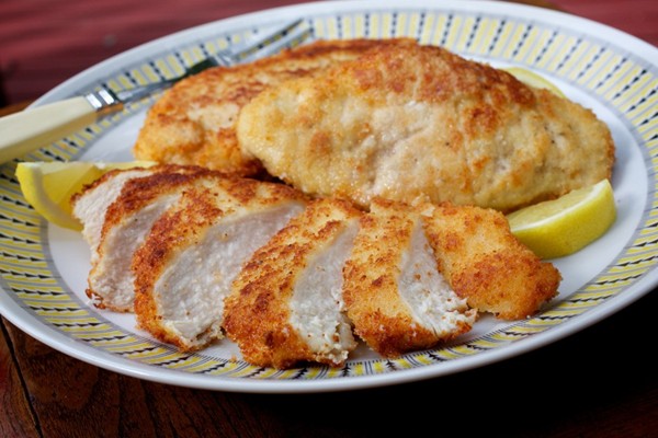 Breaded chicken cutlets with Parmesan
