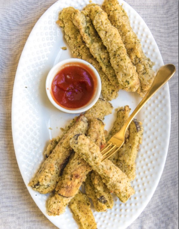 Breaded eggplant or zucchini fries