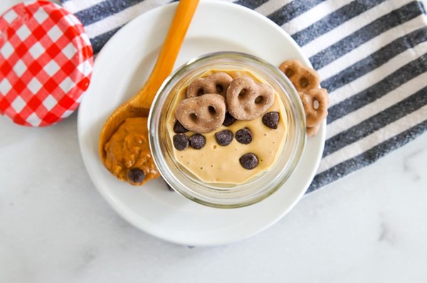 Breakfast cottage cheese peanut butter mousse