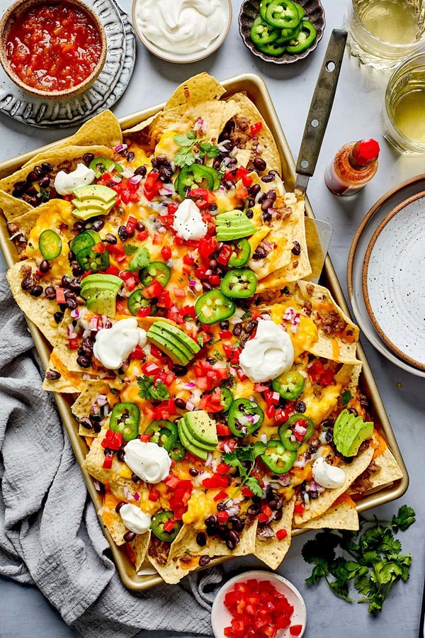 Breakfast nachos