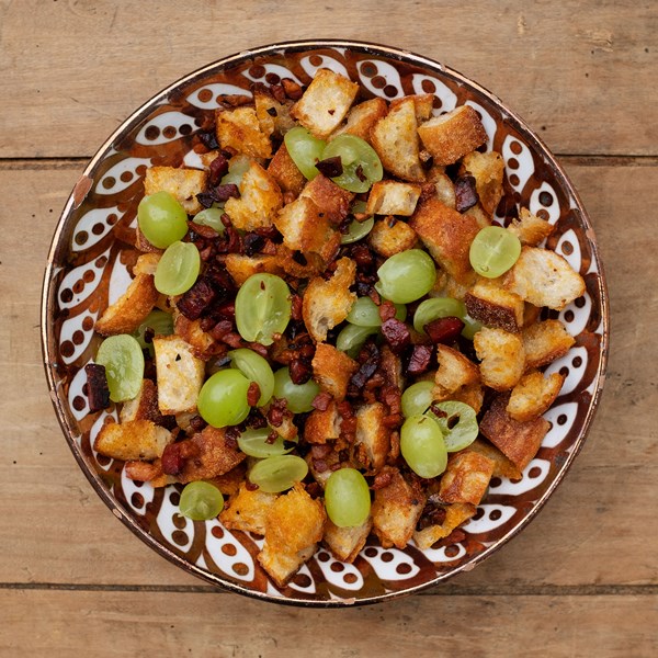 Breakfast of Spanish shepherds (Ontbijt van Spaanse herders, migas de pastor) [Maria Grimm]