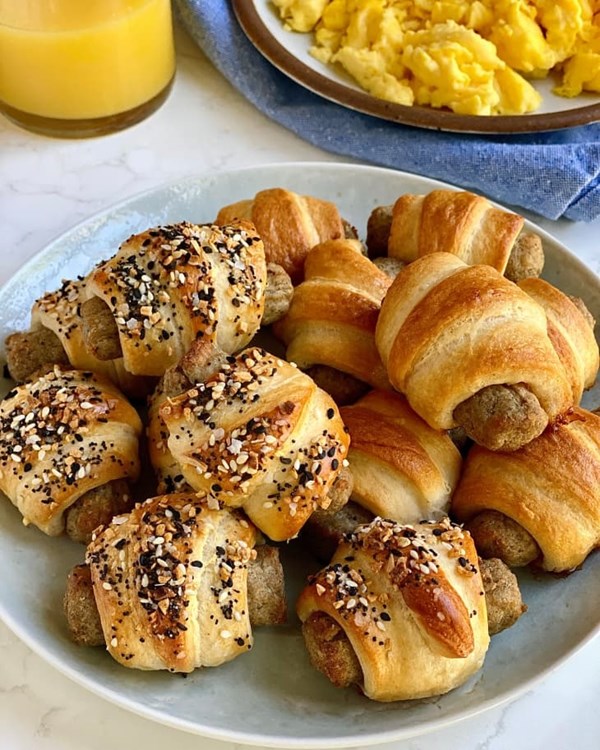 Breakfast pigs in a blanket