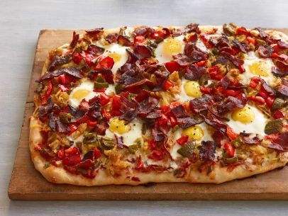 Breakfast pizza