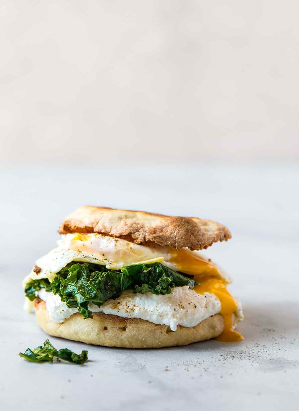 Breakfast sandwich