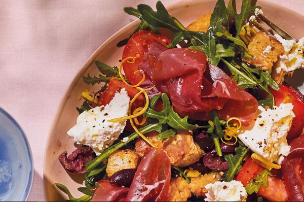 Bresaola, tomato & ricotta salad