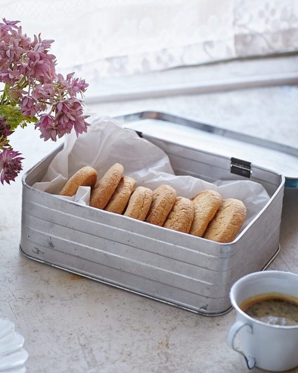 Breton shortbread (Palets Bretons)