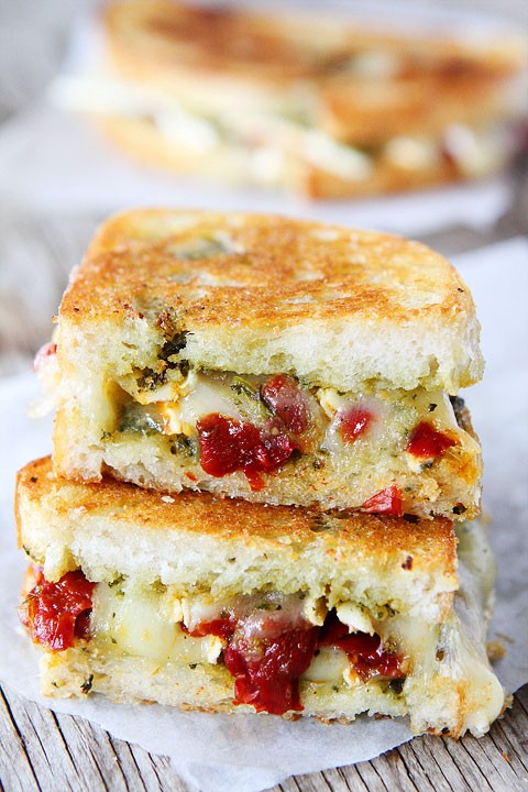 Brie, pesto, and sweet pepper grilled cheese