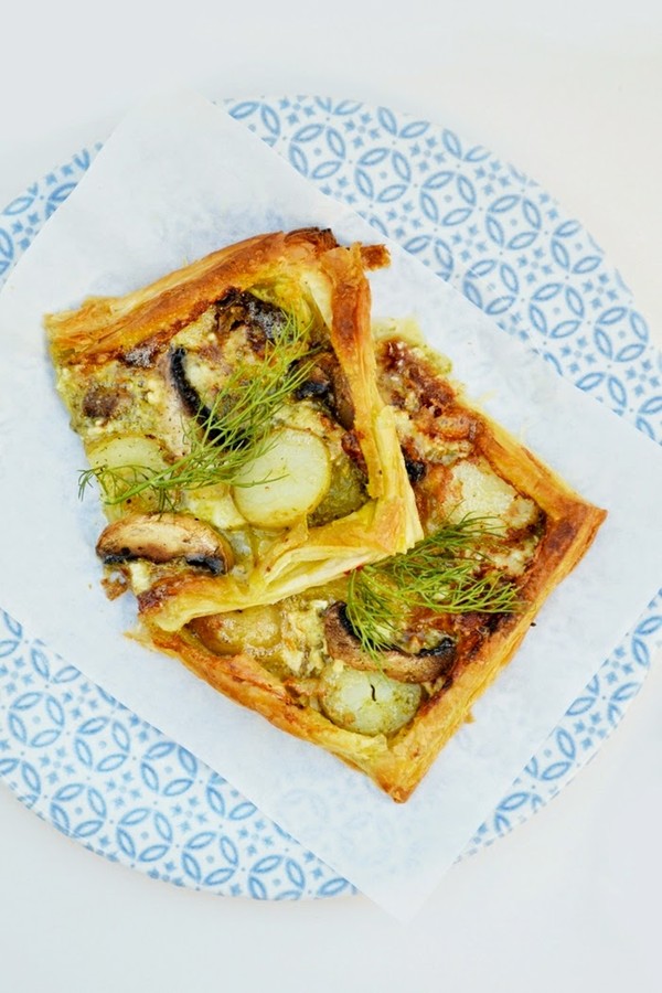 Brie, potato and mushroom tart