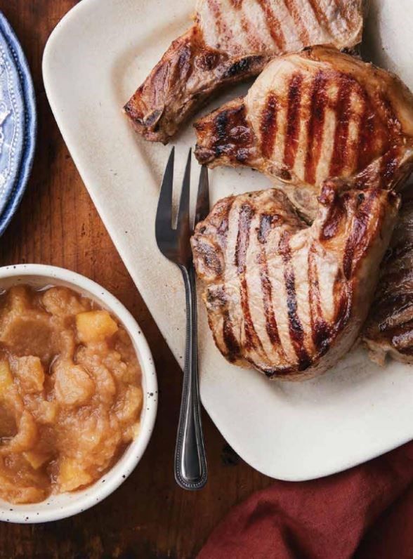 Brined pork chops with applesauce