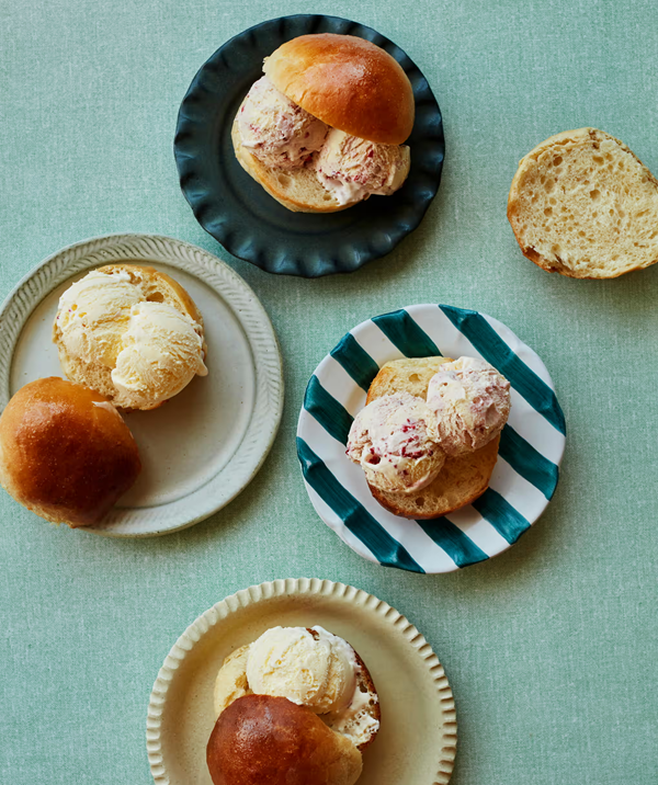 Brioche buns stuffed with ice-cream