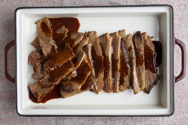 Brisket braised in beer (Bierfleisch)