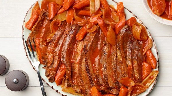 Brisket with carrots and onions