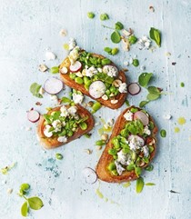 Broad bean and goat's cheese bruschetta