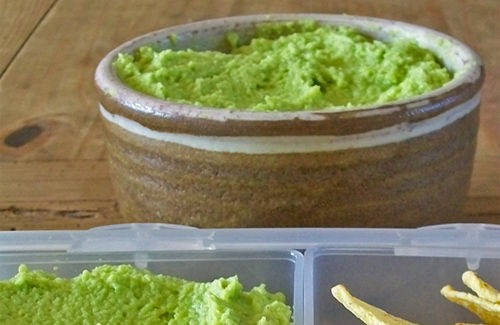 Broad bean hummus