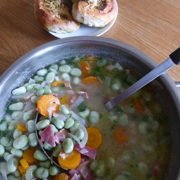 Broad bean soup (Le potage aux Fèves)