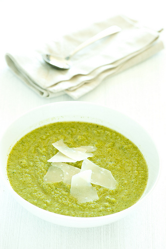Broccoli & parmesan soup