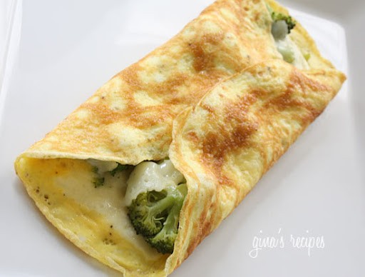 Broccoli and cheese omelet