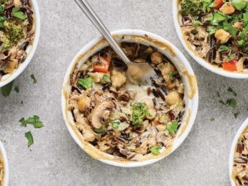 Broccoli and wild rice mini casseroles 