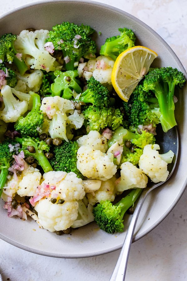 Broccoli cauliflower salad 