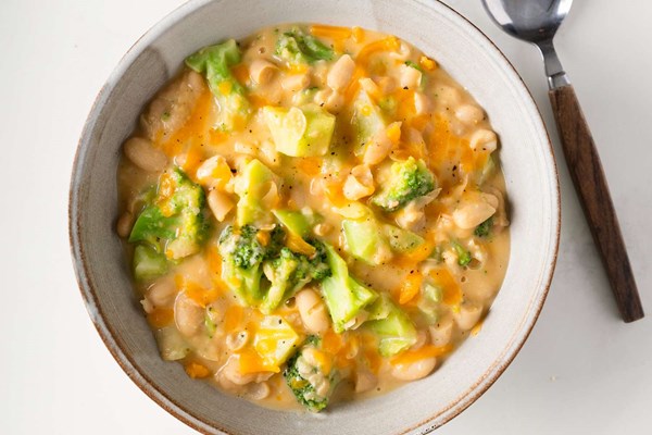 Broccoli cheddar creamy beans