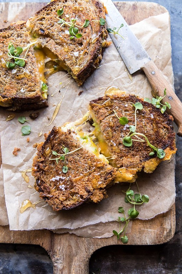 Broccoli cheddar melts