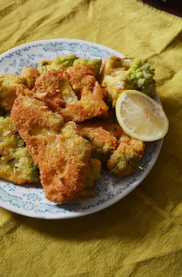 Broccoli cutlets (Cotoletto di broccolo)