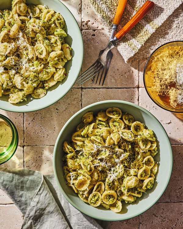 Broccoli pasta