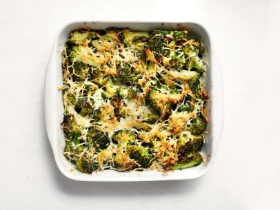 Broccoli-pecorino gratin