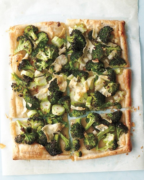 Broccoli-pecorino tart