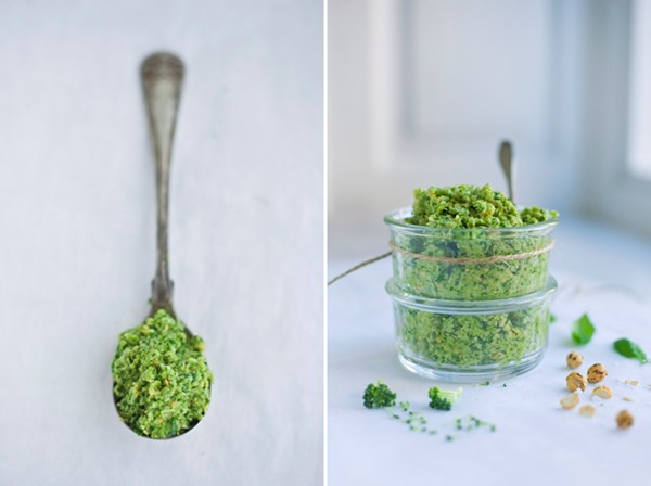 Broccoli pesto
