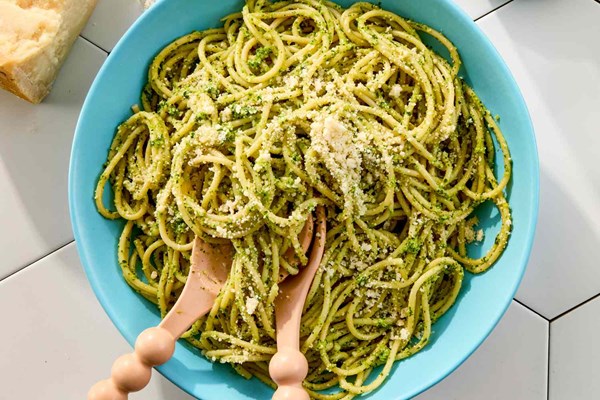 Broccoli pesto pasta