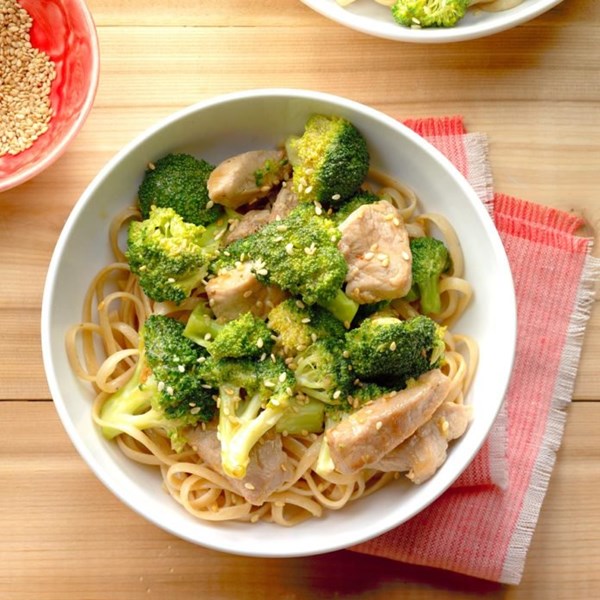 Broccoli-pork stir-fry with noodles