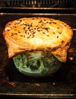 Broccoli pot pies