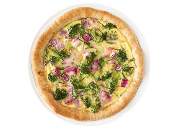 Broccoli quiche with pepper Jack 