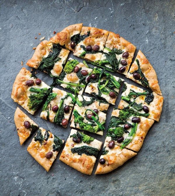 Broccoli rabe & olive pizza