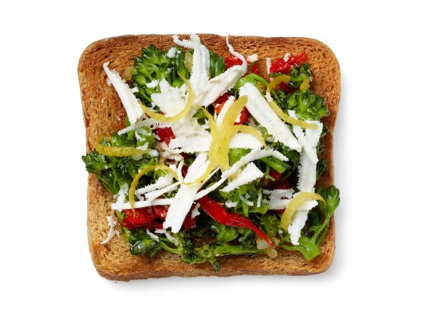 Broccoli rabe and ricotta salata crostini