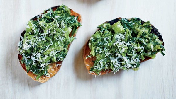 Broccoli rabe bruschetta