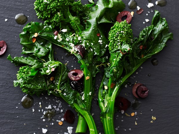 Broccoli rabe with black olives and lemon zest [Eugenia Bone]