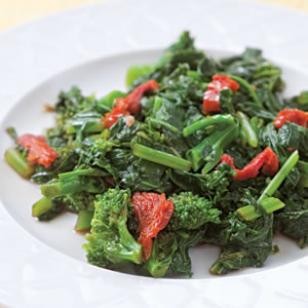 Broccoli rabe with sun-dried tomatoes