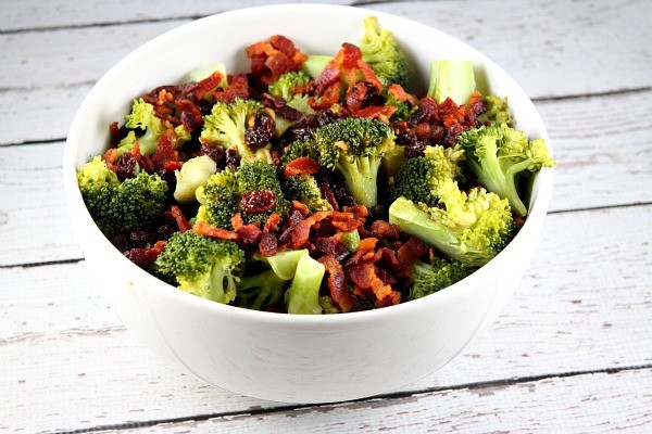 Broccoli with hot bacon dressing