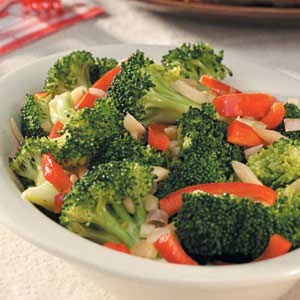 Broccoli with sauteed red pepper