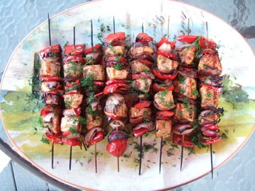 Brochette of salmon with bacon