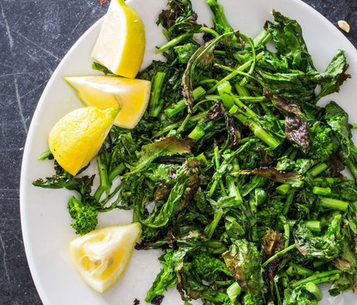 Broiled broccoli rabe