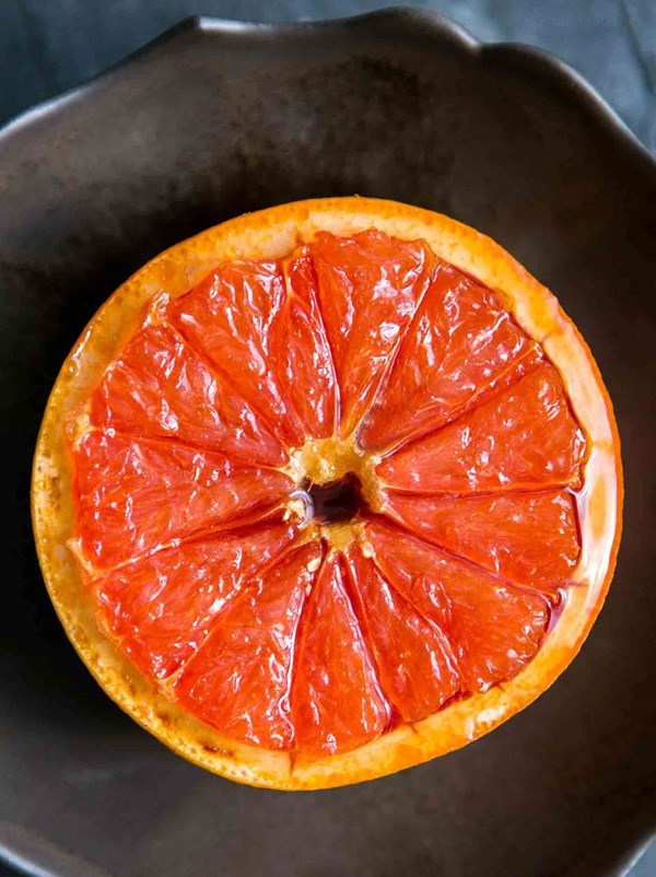 Broiled grapefruit