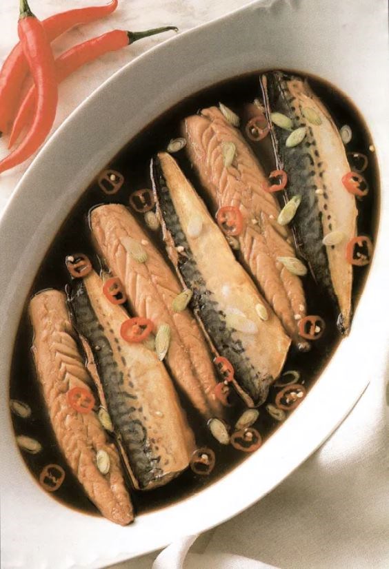 Broiled marinated mackerel
