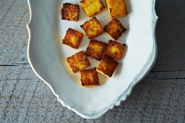 Broiled polenta cakes