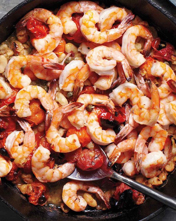 Broiled shrimp with tomatoes and white beans