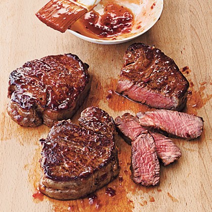 Broiled tenderloin steaks with ginger-hoisin glaze