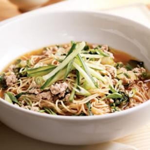 Brothy Chinese noodles